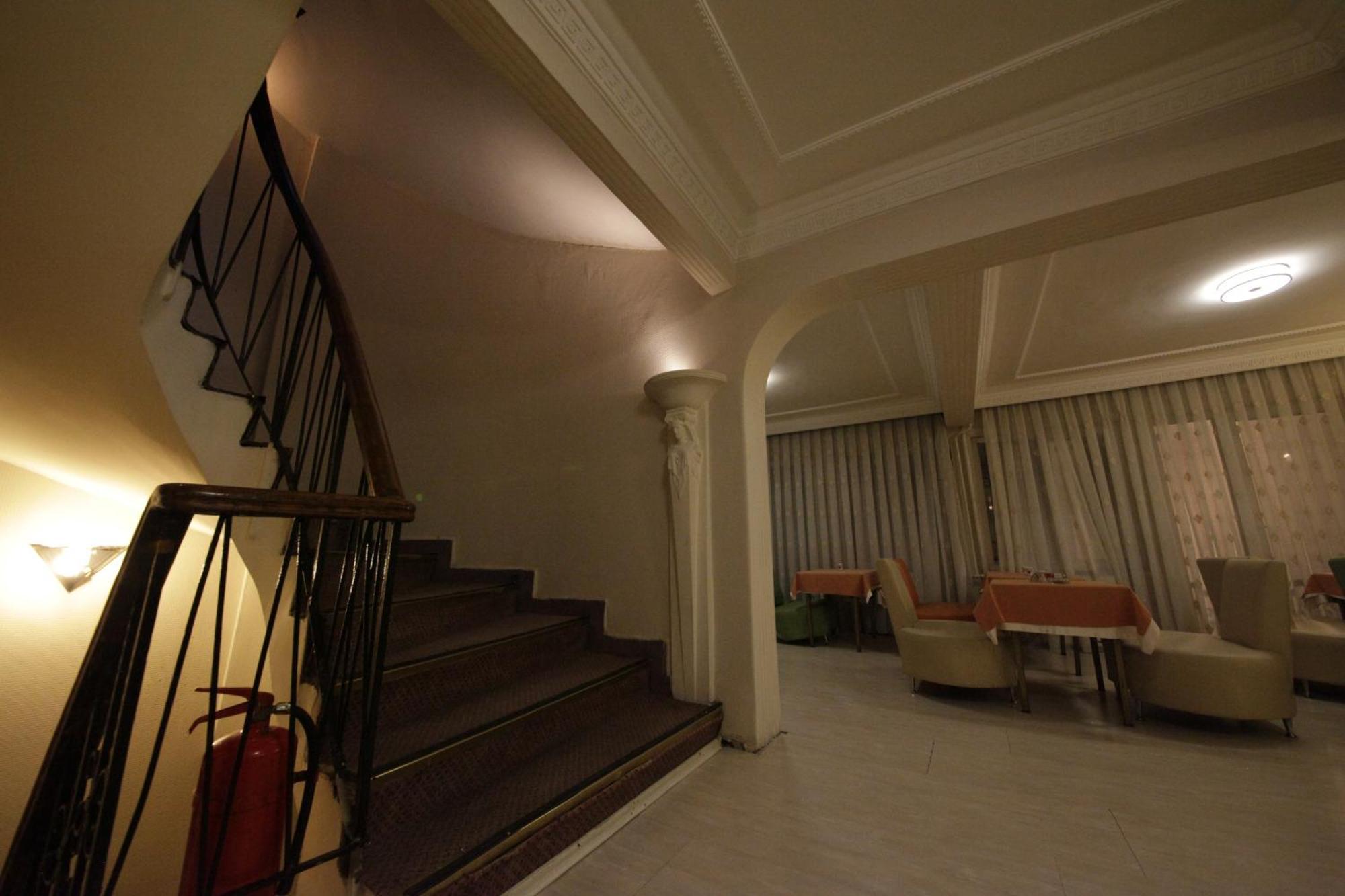 Taksim Sato Hotel Stambuł Zewnętrze zdjęcie